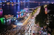 探秘武汉夜网：多角度展示城市夜景，视觉效果优劣几何？