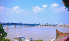 武汉休闲好去处大揭秘！历史景点如黄鹤楼、晴川阁等不容错过